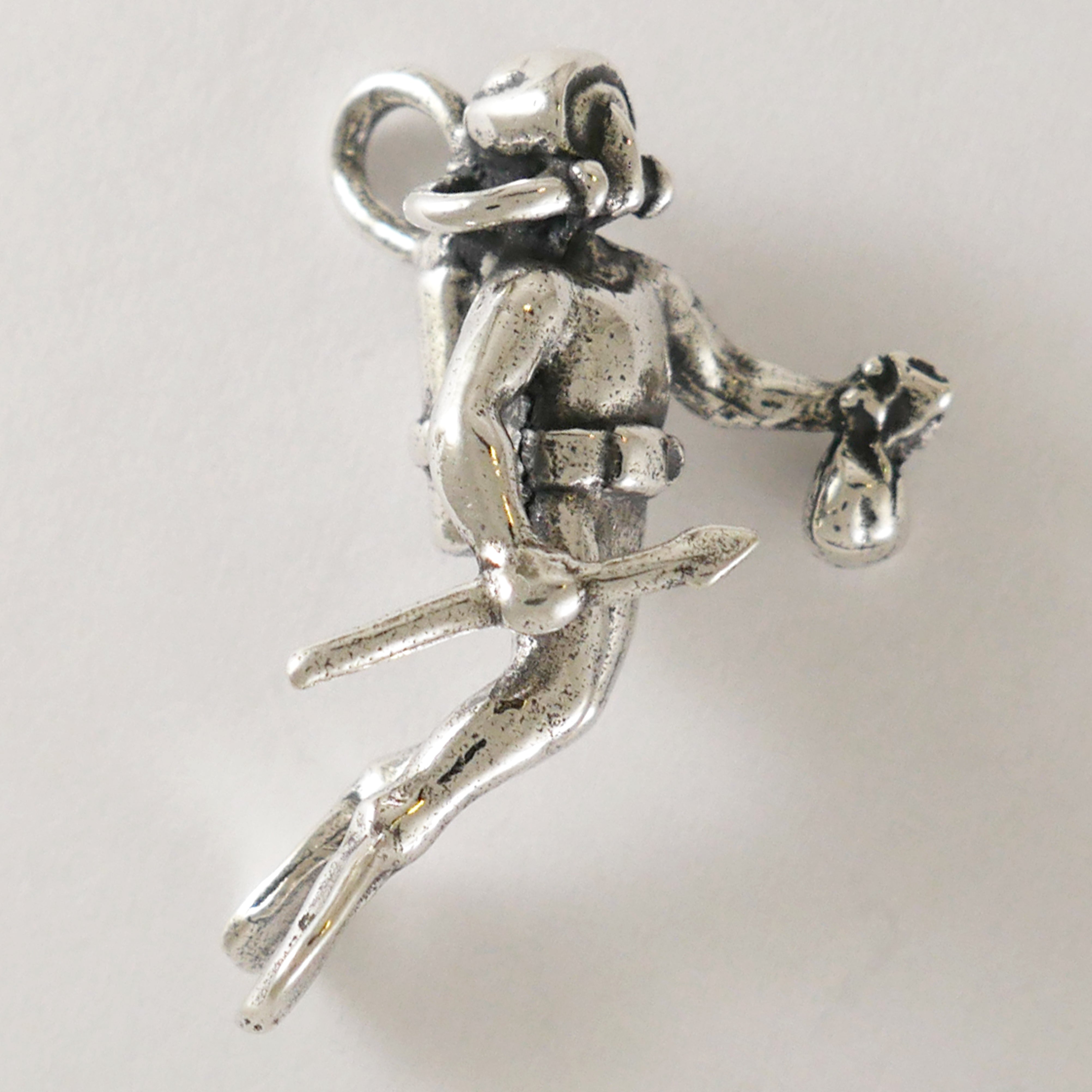 Scuba Diver Pendant - Charmworks