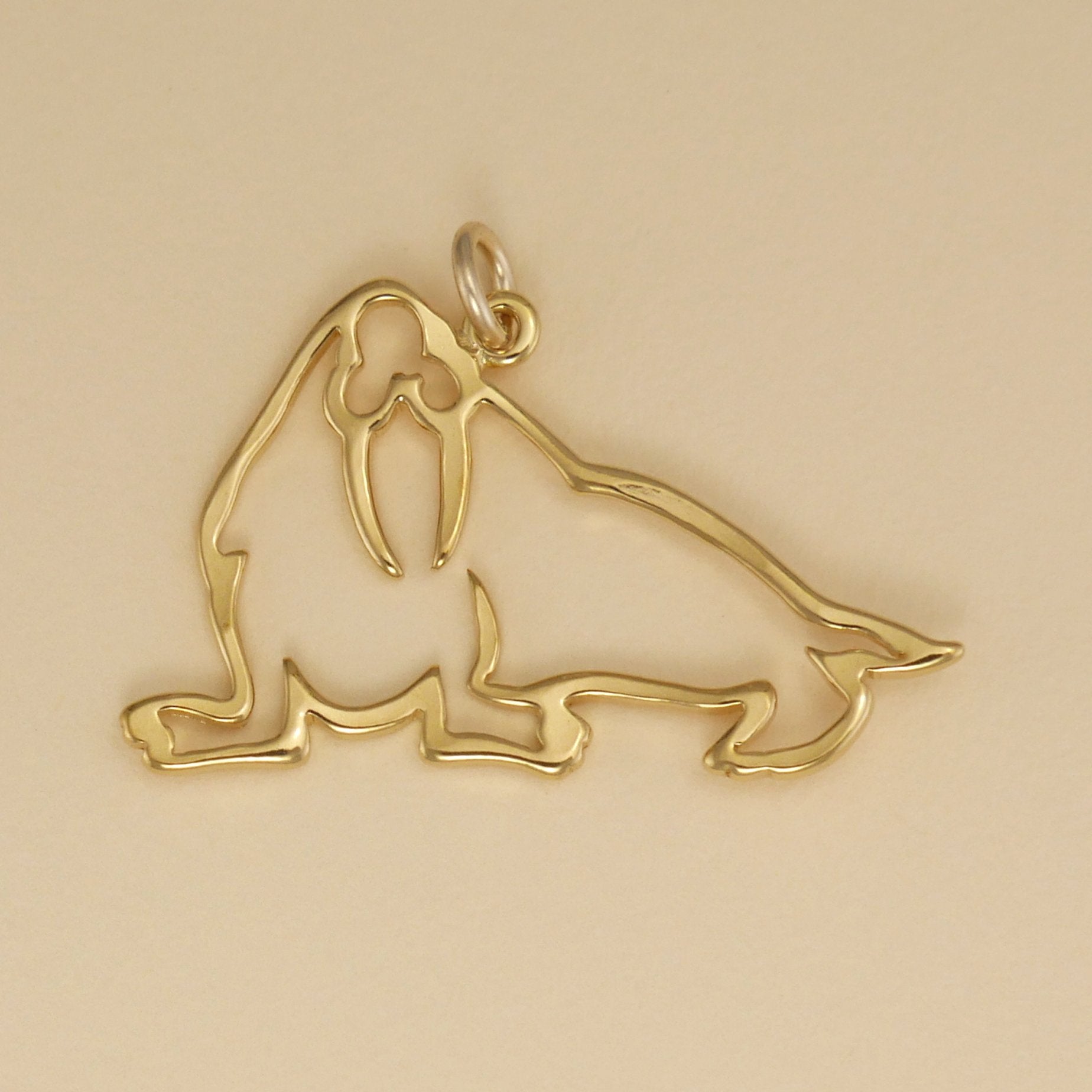 Walrus Pendant - Charmworks