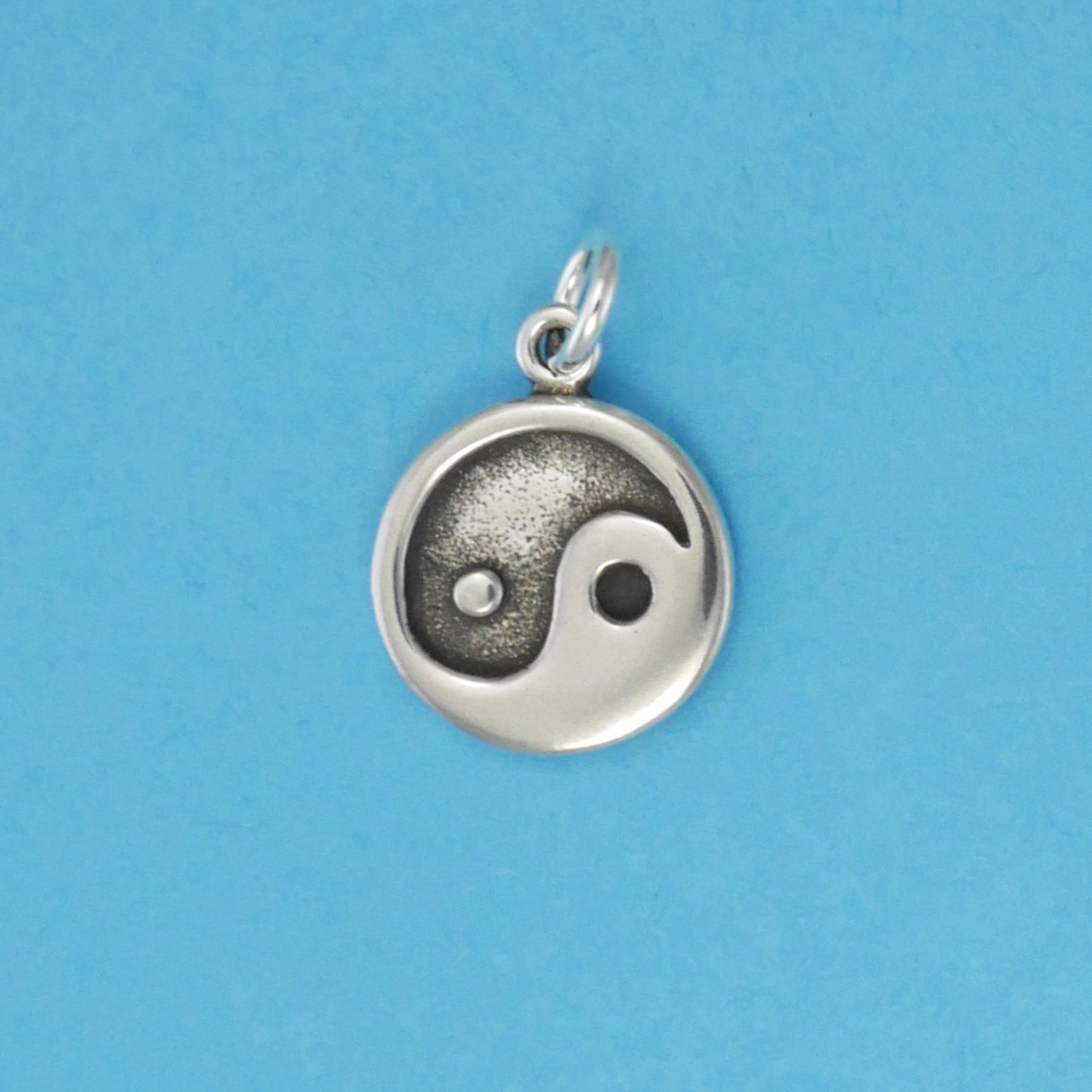 Yin Yang Charm - Charmworks