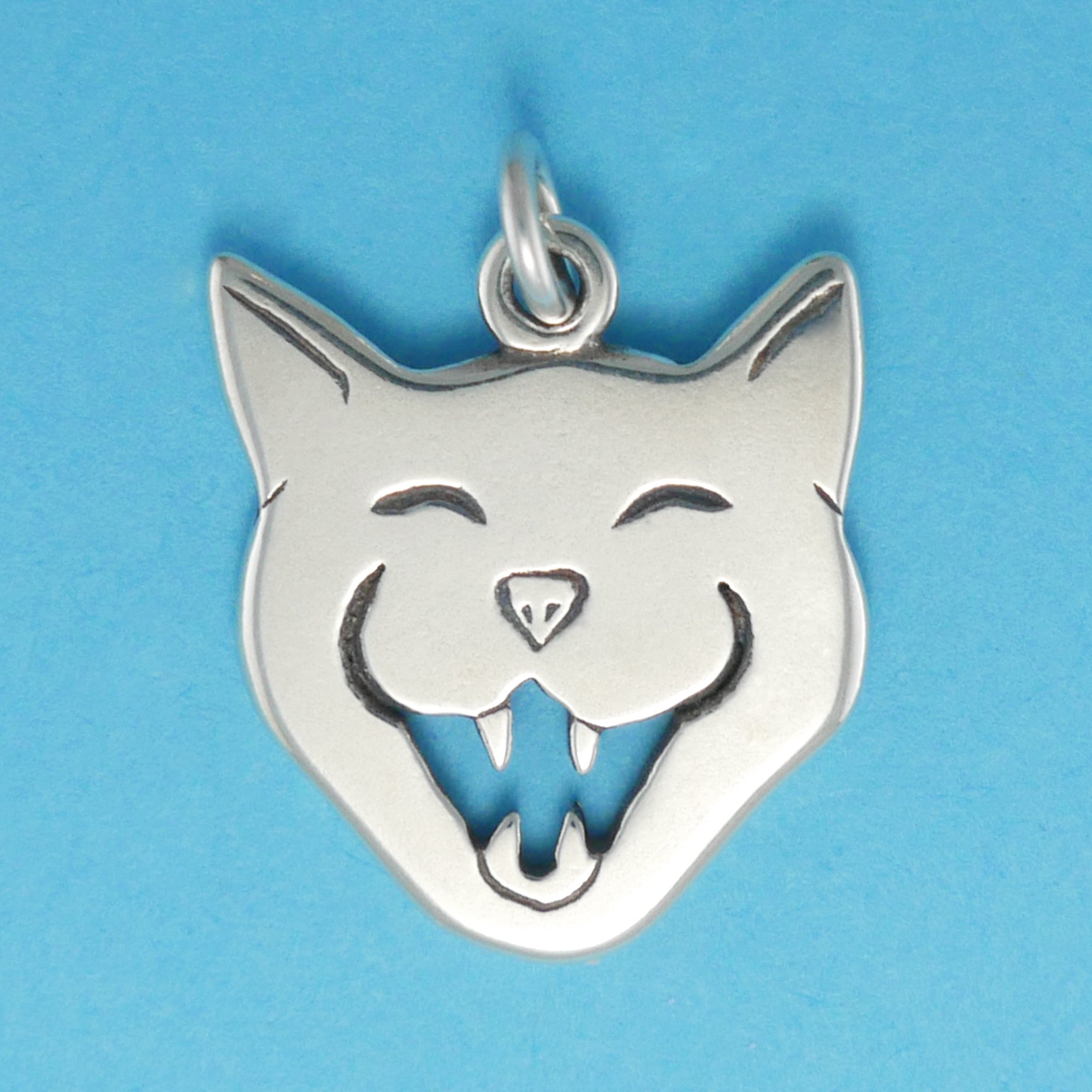 Laughing Cat Face Charm - Charmworks