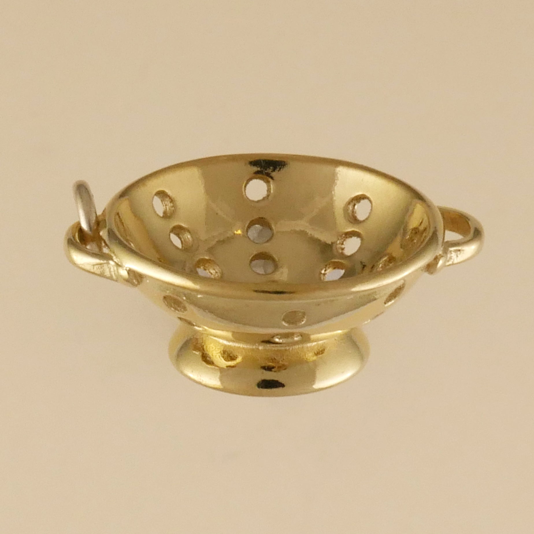 Colander Charm - Charmworks