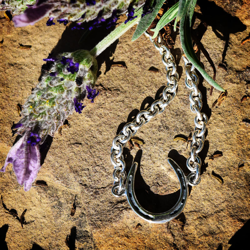 HORSESHOE BRACELET - Charmworks